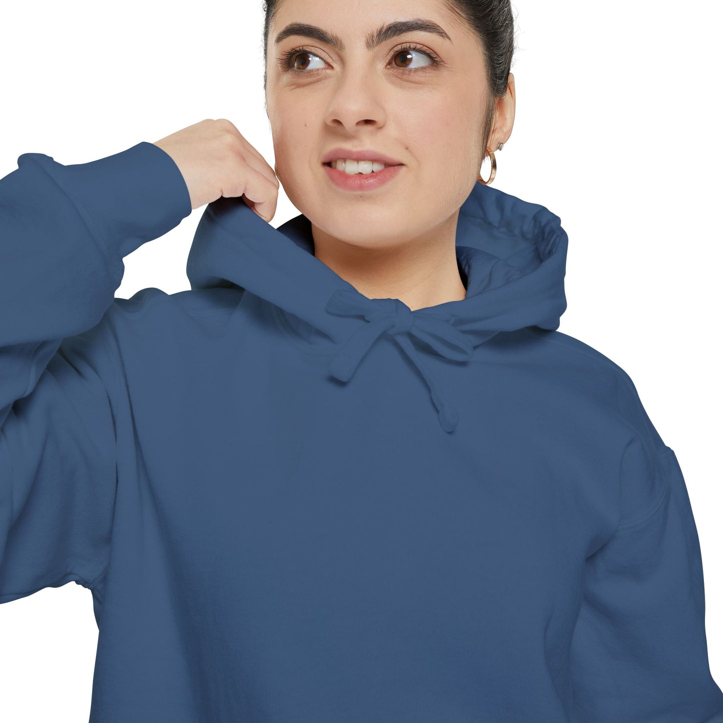Classic White Hoodie — Minimal Garment-Dyed Pullover for Everyday Comfort