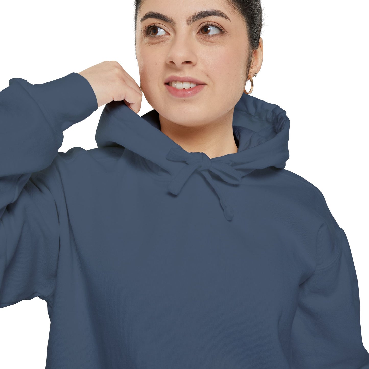 Classic White Hoodie — Minimal Garment-Dyed Pullover for Everyday Comfort