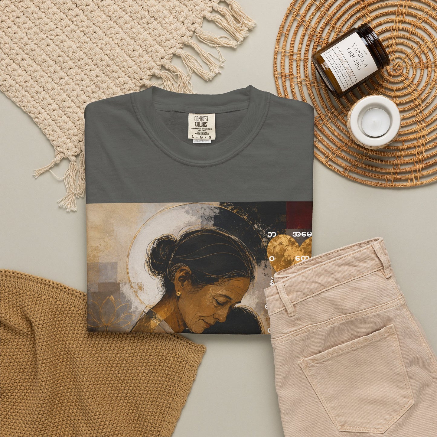 T-Shirt - Mother and Child Heart Artwork Tee